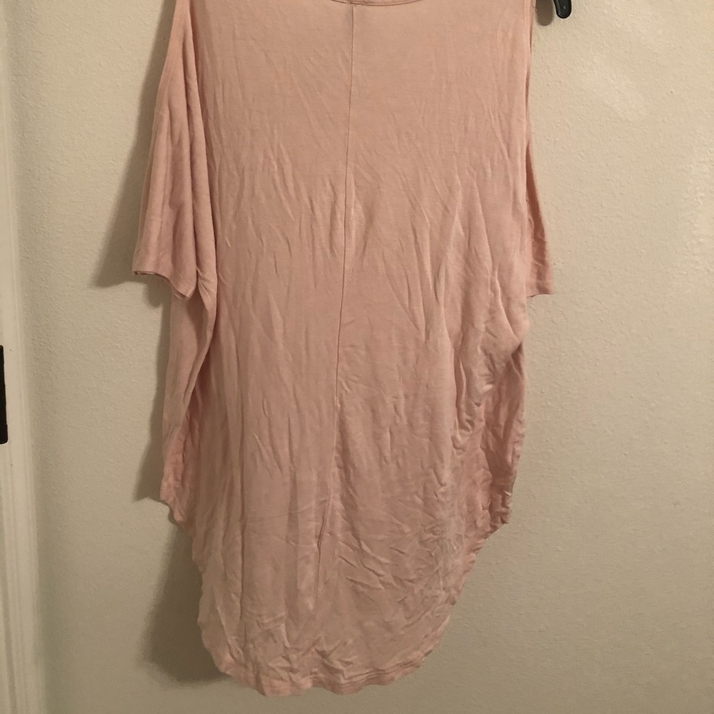 Cold Shoulder Top💕 - Picture 2 of 4